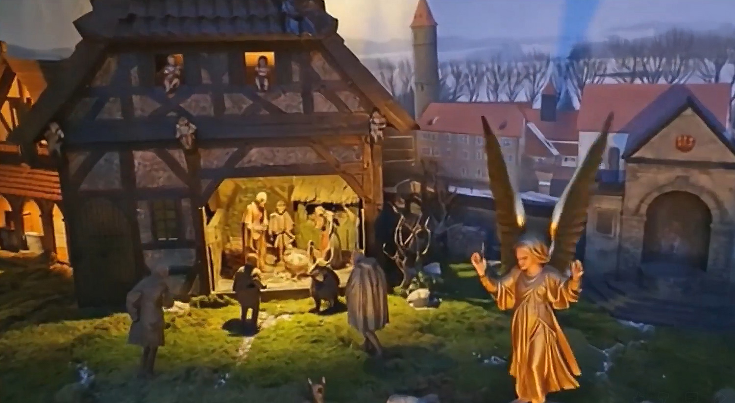 Kommet ihr Hirten - Fred and the Roaches feiern Weihnachten